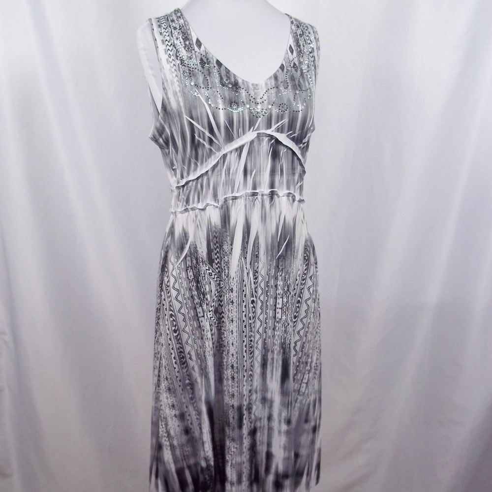 Live and Let Live Black & White Dress